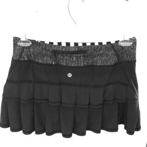 Lululemon pace setter skirt